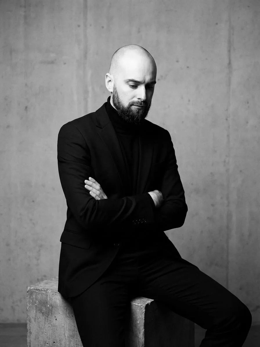 Артем Фирсов